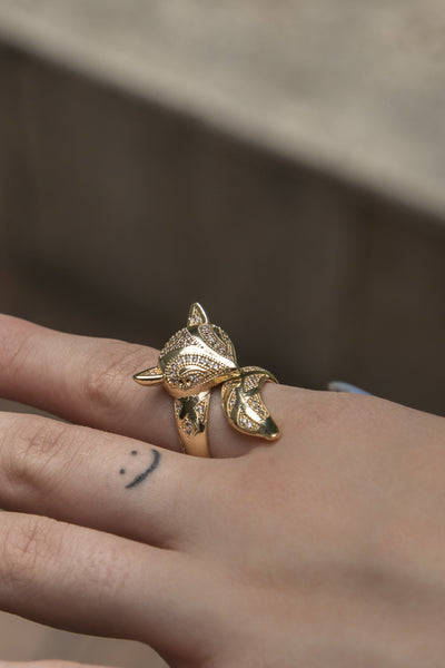 fox figured gold ring